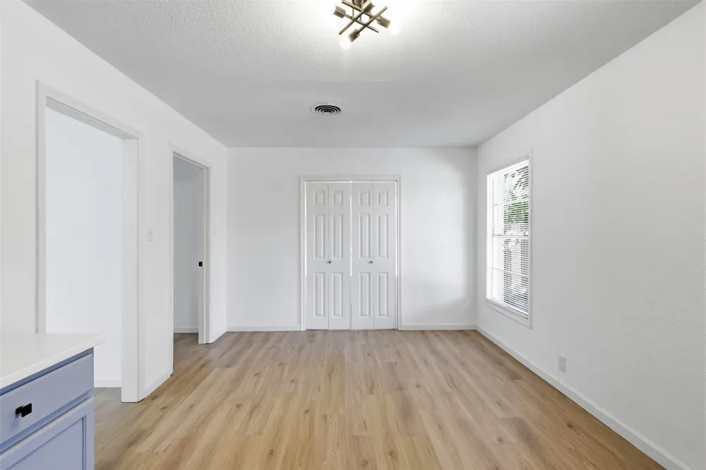 5421 Palmer Drive Haltom City, TX 76117