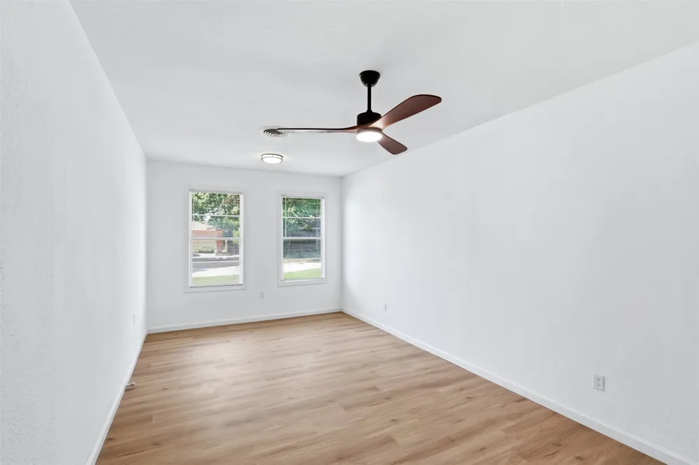 5421 Palmer Drive Haltom City, TX 76117