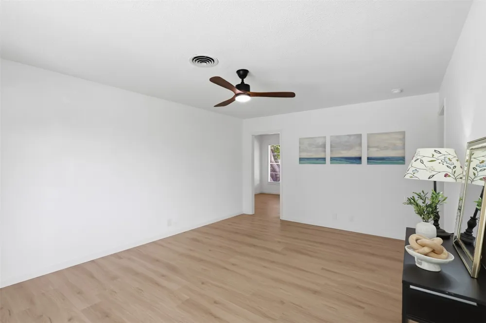 5421 Palmer Drive Haltom City, TX 76117