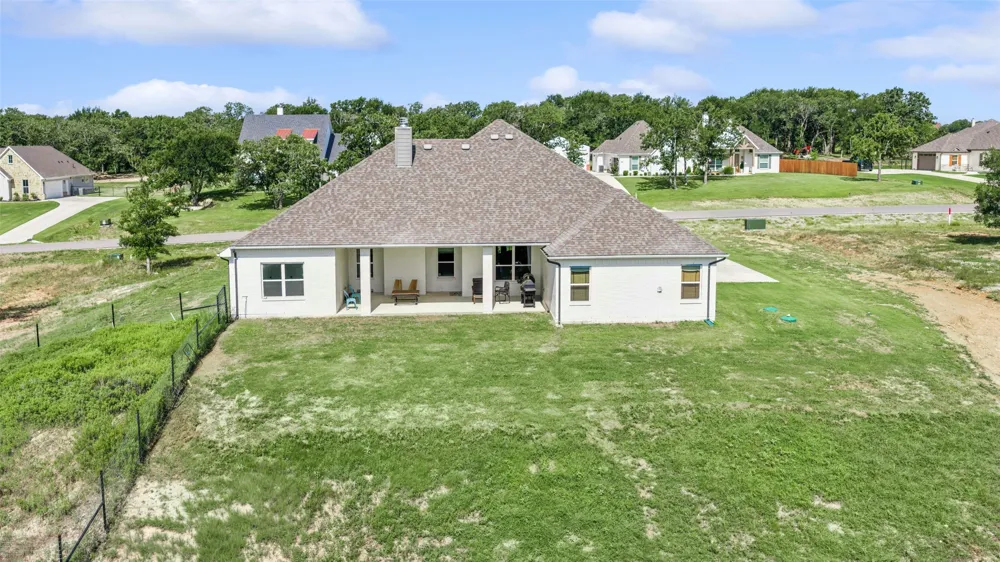 180 Lucky Ridge Lane Boyd, TX 76023