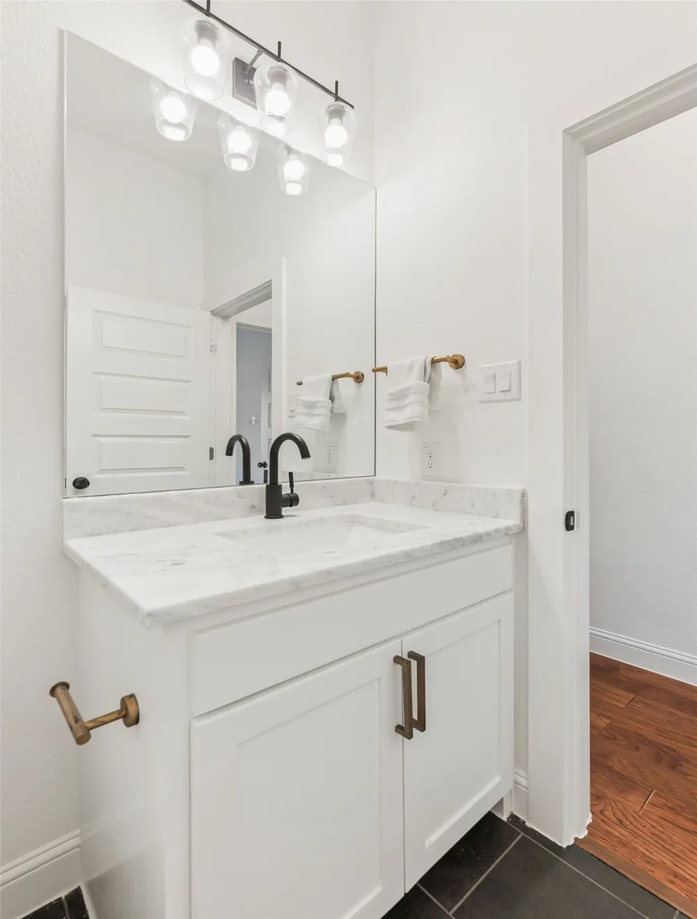 180 Lucky Ridge Lane Boyd, TX 76023