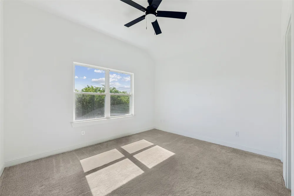 180 Lucky Ridge Lane Boyd, TX 76023