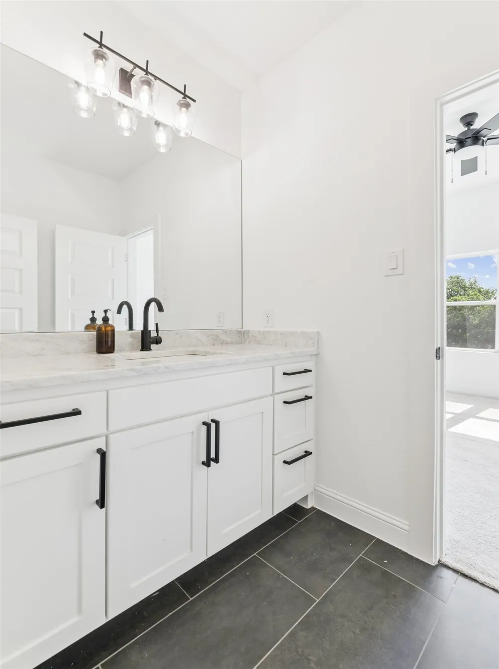 180 Lucky Ridge Lane Boyd, TX 76023