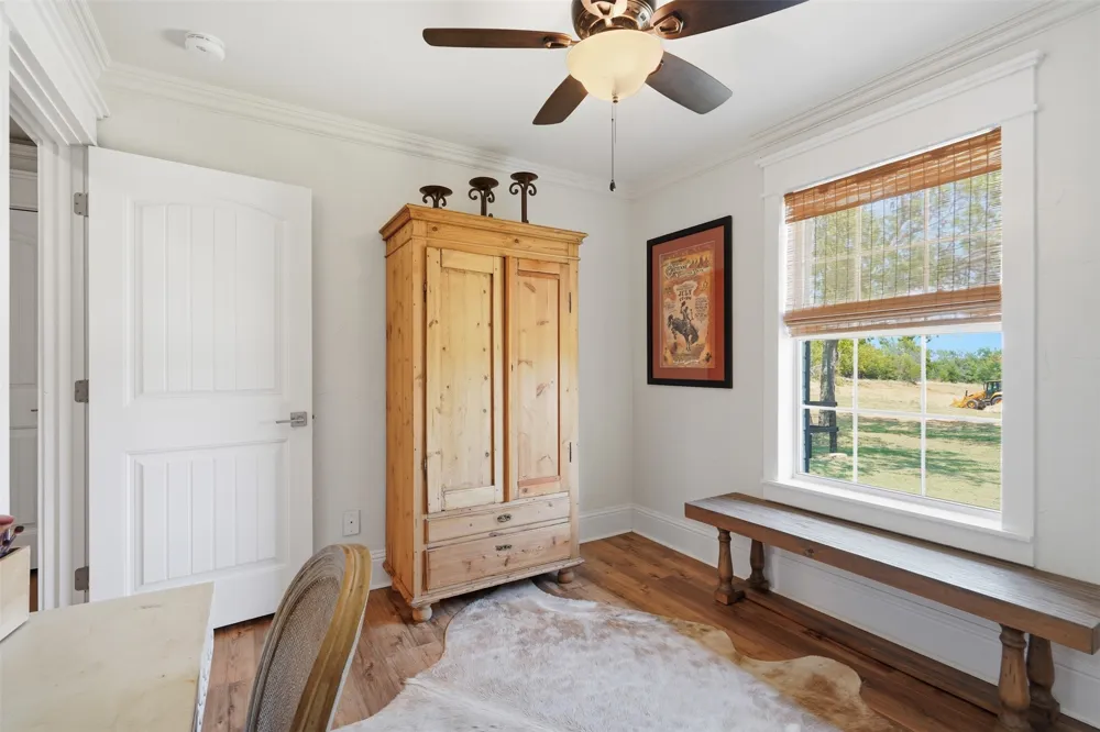986 Eagles Way Springtown, TX 76082