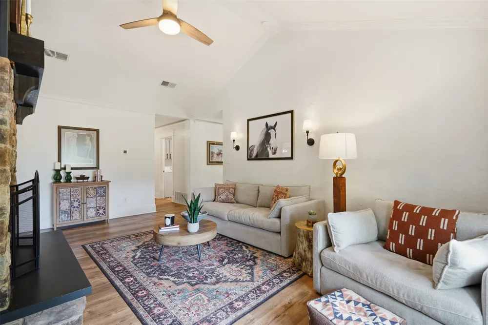 986 Eagles Way Springtown, TX 76082