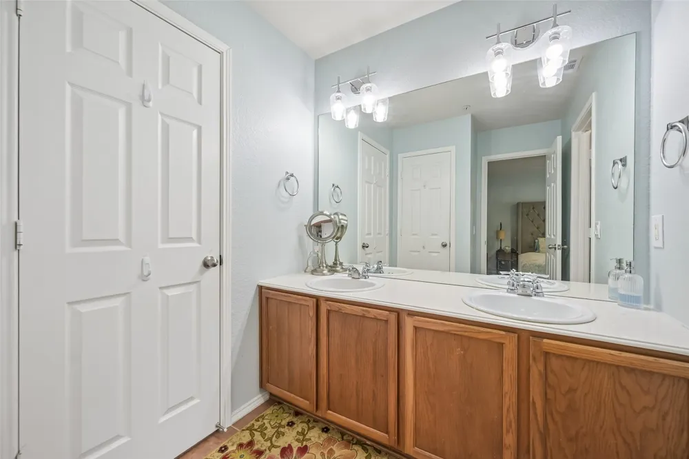 2209 Stonepark Place McKinney, TX 75071