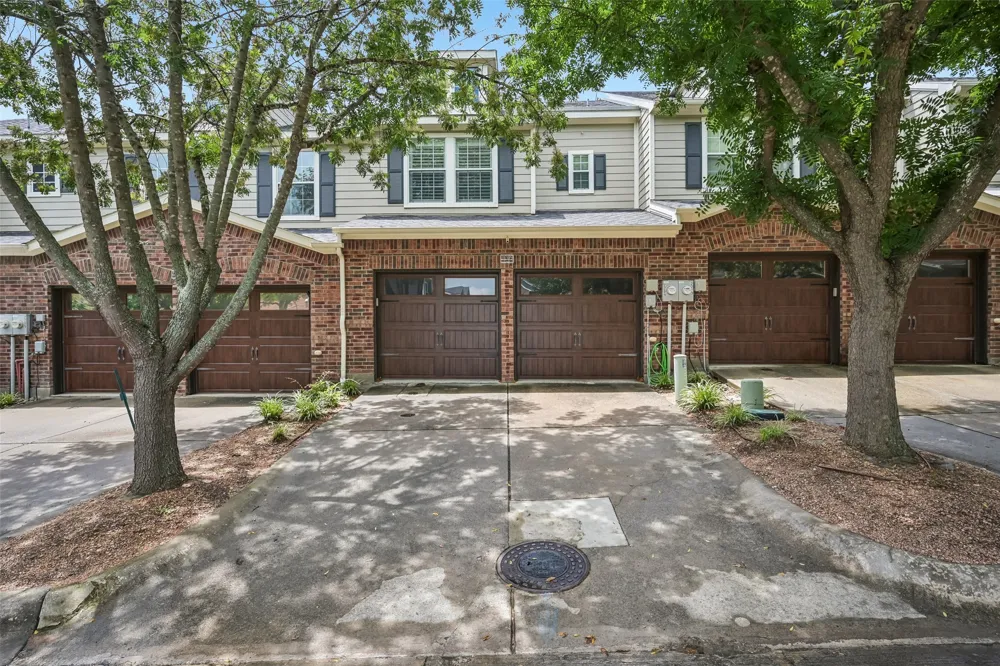 2209 Stonepark Place McKinney, TX 75071