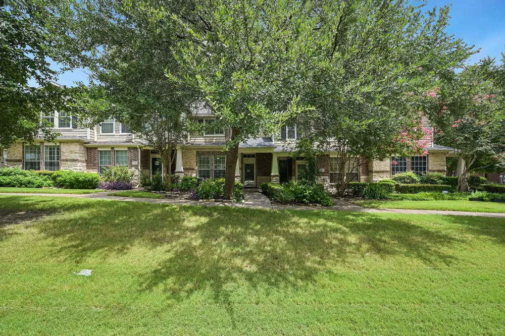 2209 Stonepark Place McKinney, TX 75071