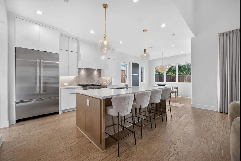 3872 Cortez Drive Dallas, TX 75220