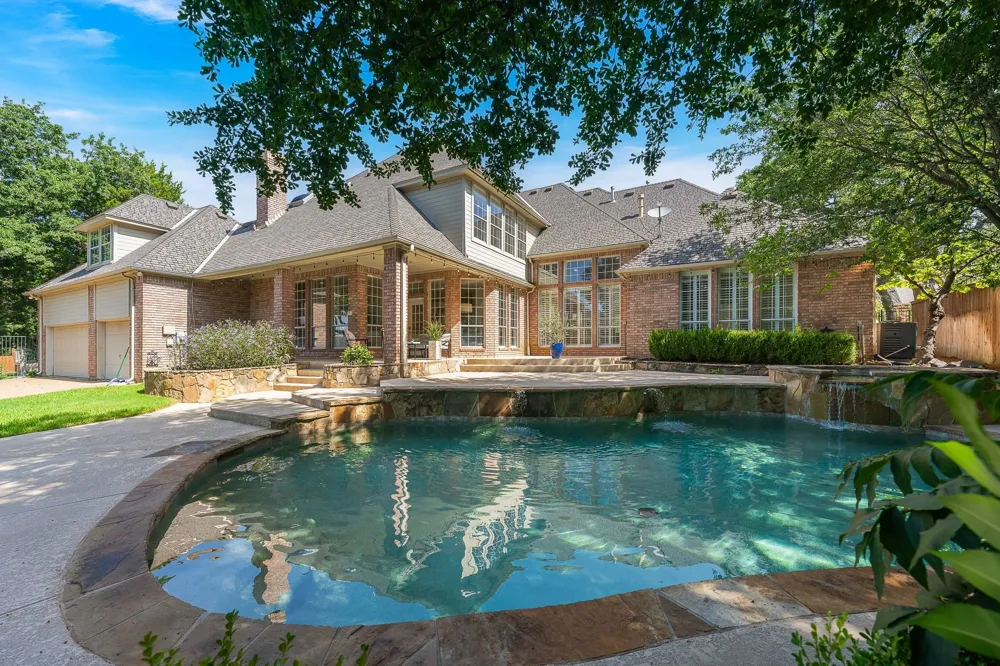 105 Latrobe Court Southlake, TX 76092