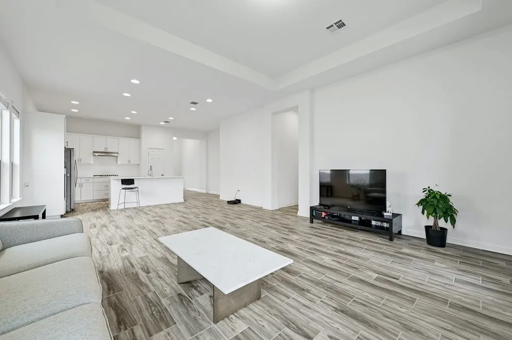 6725 Denia Drive Austin, TX 78739