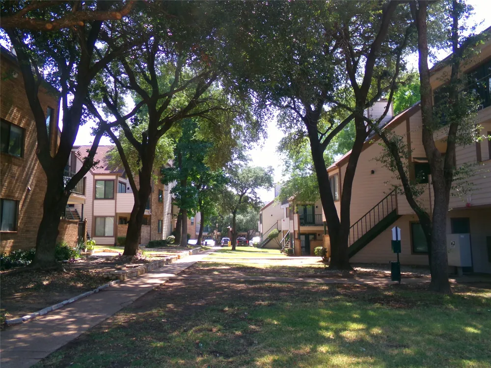 2311 Basil Drive #C304 Arlington, TX 76006