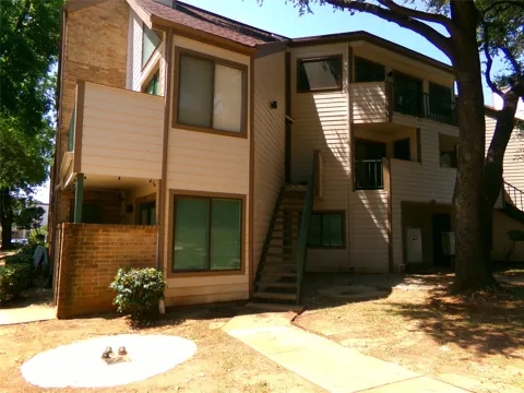 2311 Basil Drive #C304
