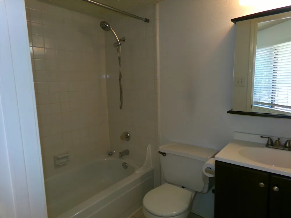 2311 Basil Drive #C304 Arlington, TX 76006