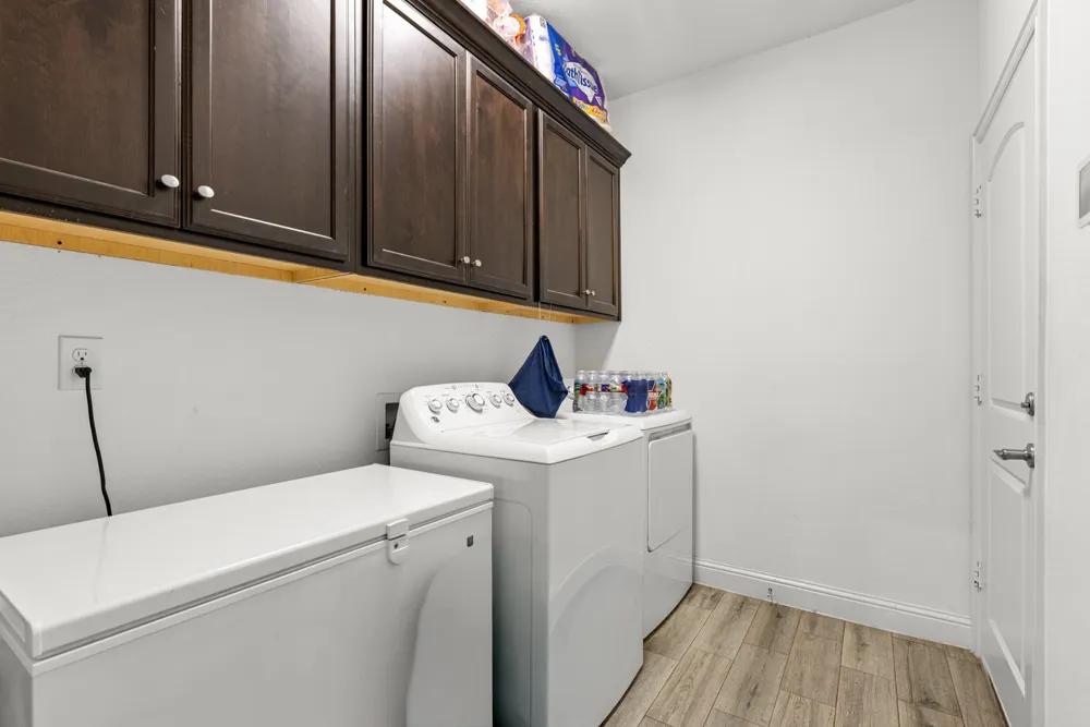 9689 County Road 4116 Kaufman, TX 75142
