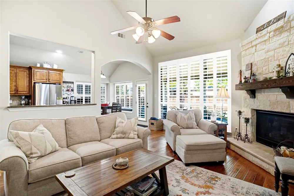 5905 Cripple Creek Trail North Richland Hills, TX 76180