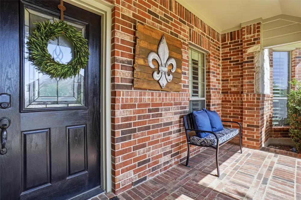 5905 Cripple Creek Trail North Richland Hills, TX 76180
