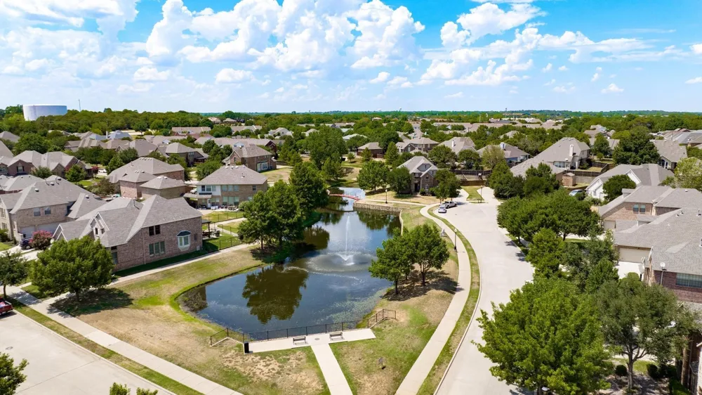 5905 Cripple Creek Trail North Richland Hills, TX 76180