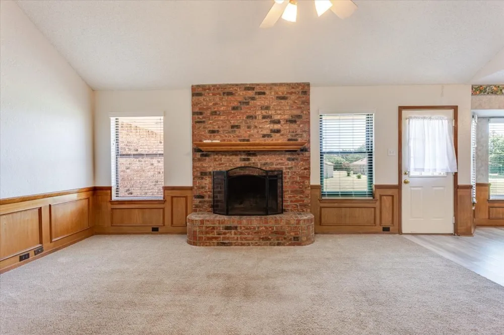 601 Deer Pond Drive Willow Park, TX 76087