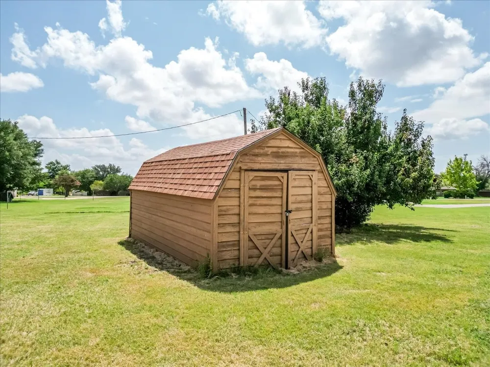 601 Deer Pond Drive Willow Park, TX 76087