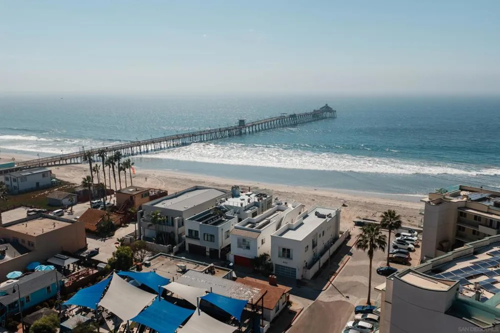 806 Ocean Ln Imperial Beach, CA 91932