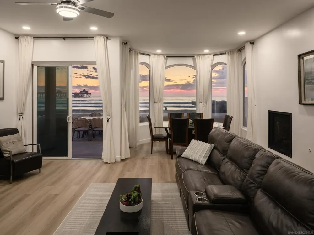 806 Ocean Ln Imperial Beach, CA 91932