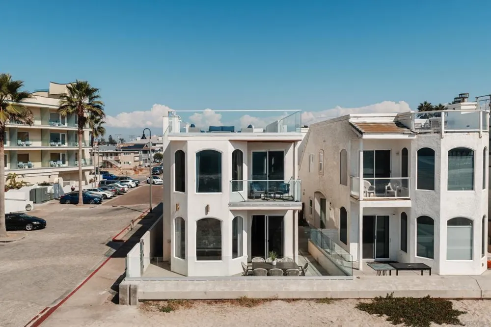 806 Ocean Ln Imperial Beach, CA 91932