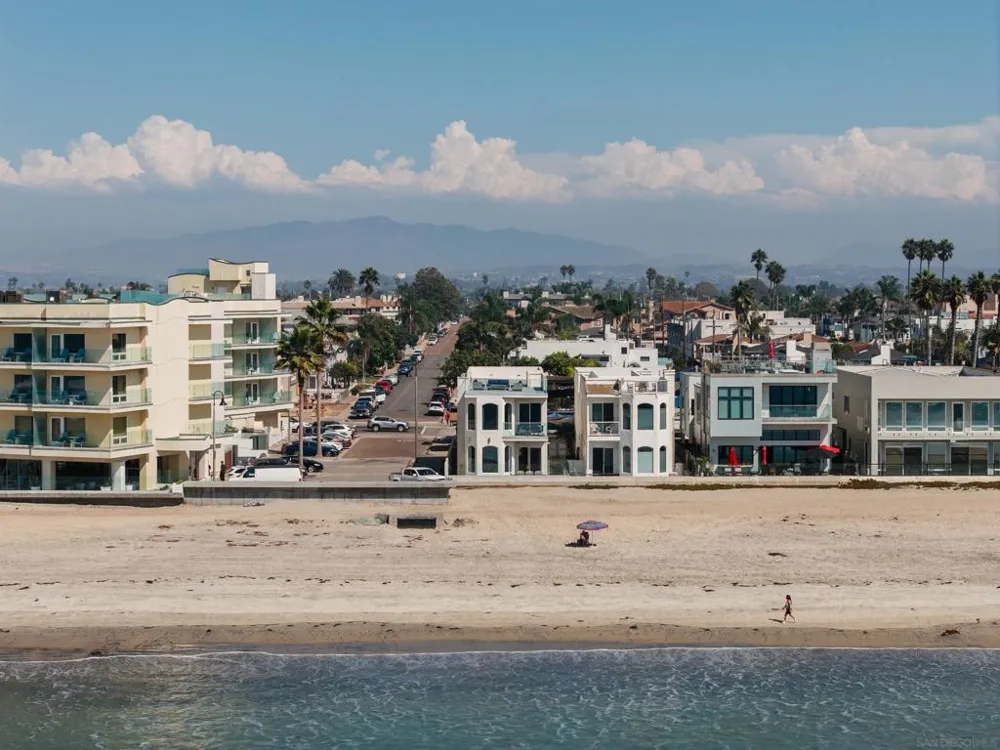 806 Ocean Ln Imperial Beach, CA 91932
