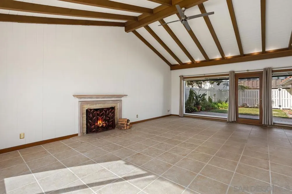 6138 La Flecha Rancho Santa Fe, CA 92067