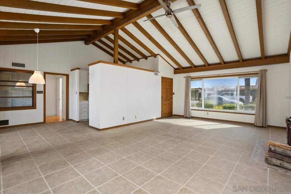 6138 La Flecha Rancho Santa Fe, CA 92067