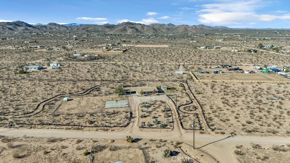 1998 Cambria Avenue Landers, CA 92285