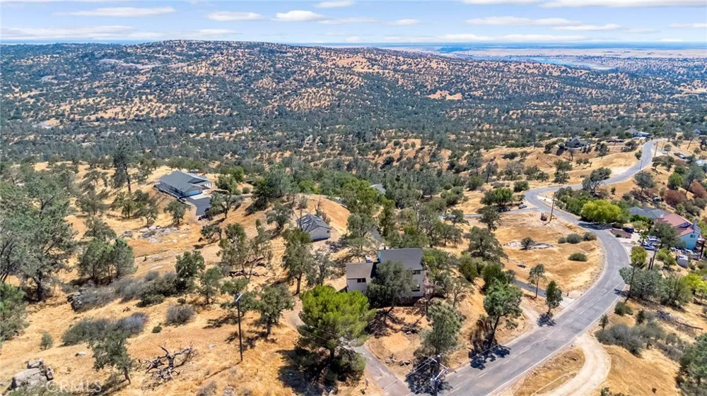 41070 Lilley Mountain Coarsegold, CA 93614
