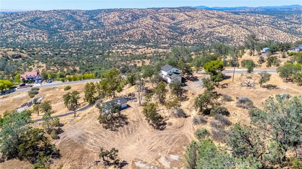 41070 Lilley Mountain Coarsegold, CA 93614