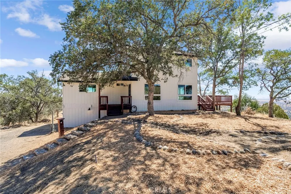 41070 Lilley Mountain Coarsegold, CA 93614