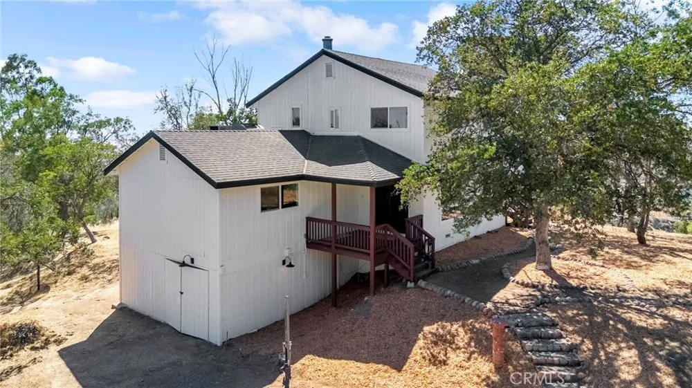 41070 Lilley Mountain Coarsegold, CA 93614