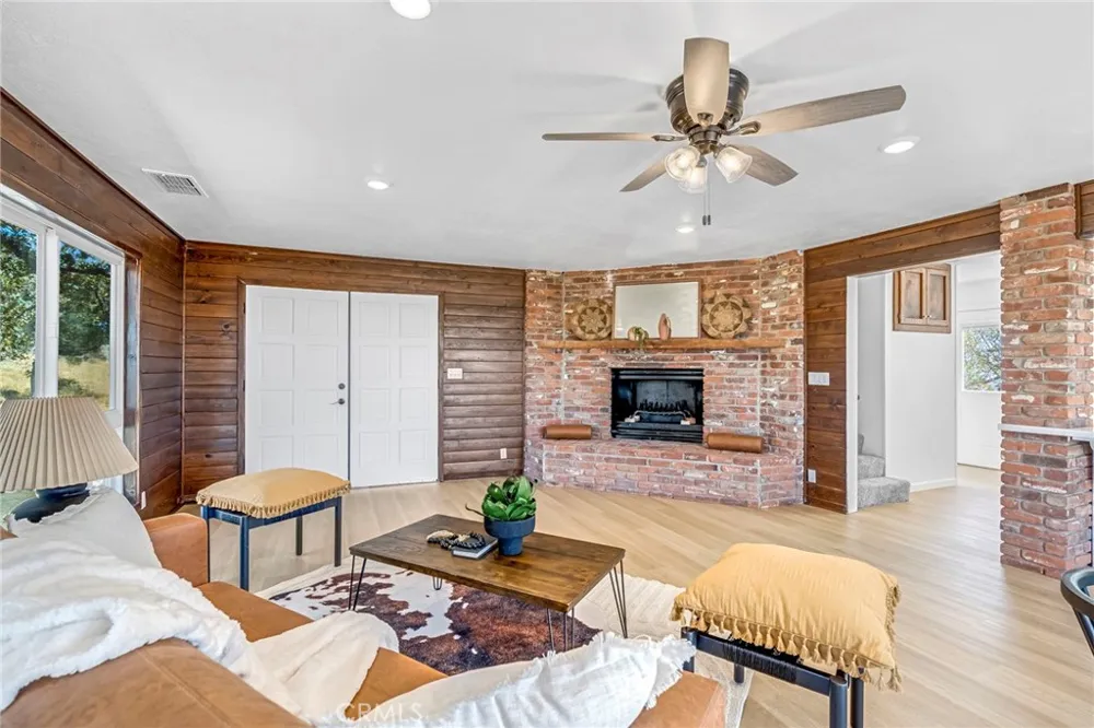 41070 Lilley Mountain Coarsegold, CA 93614