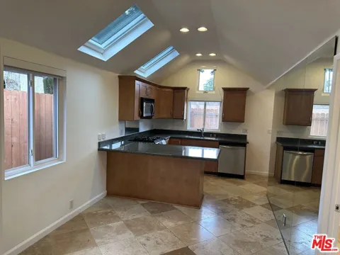 2454 Penmar