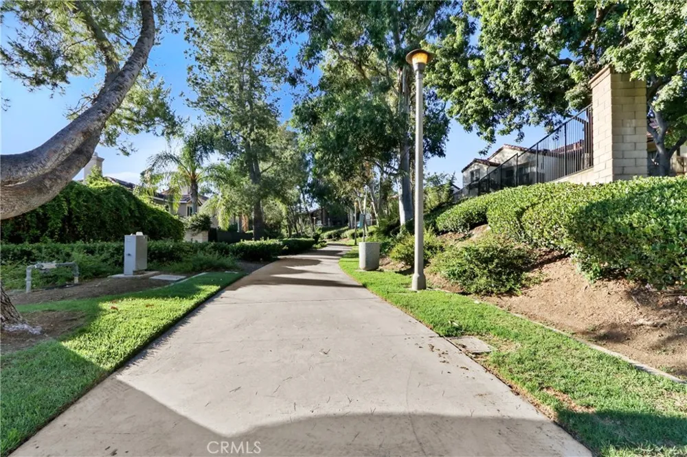 129 Cross Creek Road #B Orange, CA 92869