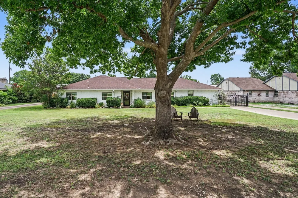 708 Summer Place Murphy, TX 75094