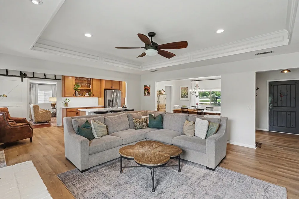 708 Summer Place Murphy, TX 75094