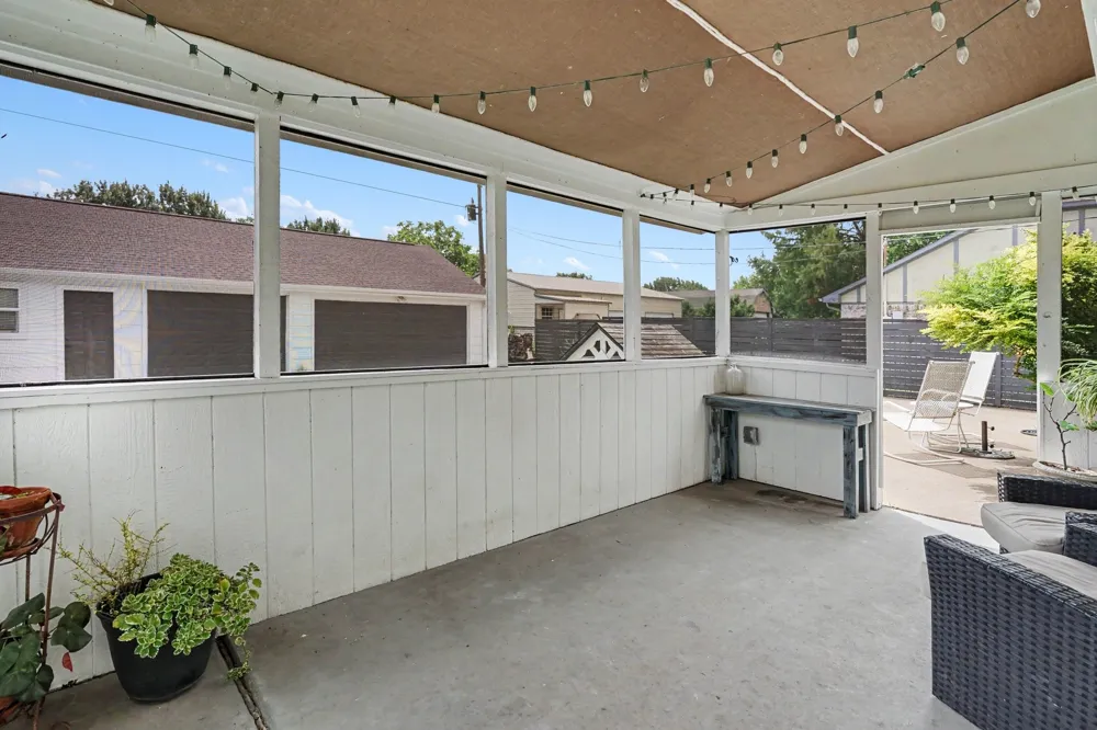 708 Summer Place Murphy, TX 75094
