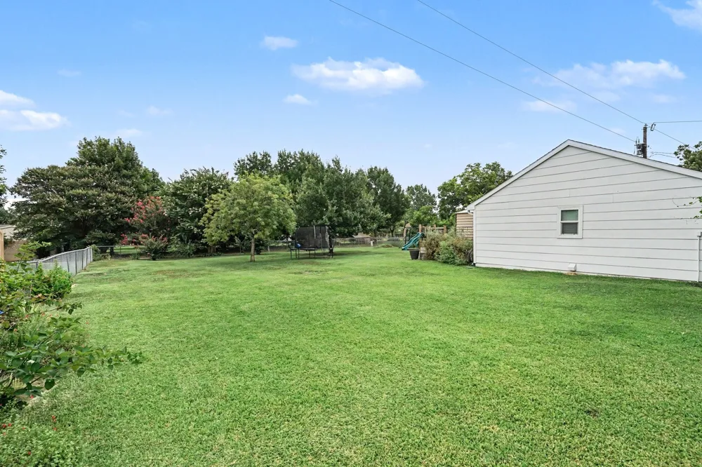 708 Summer Place Murphy, TX 75094