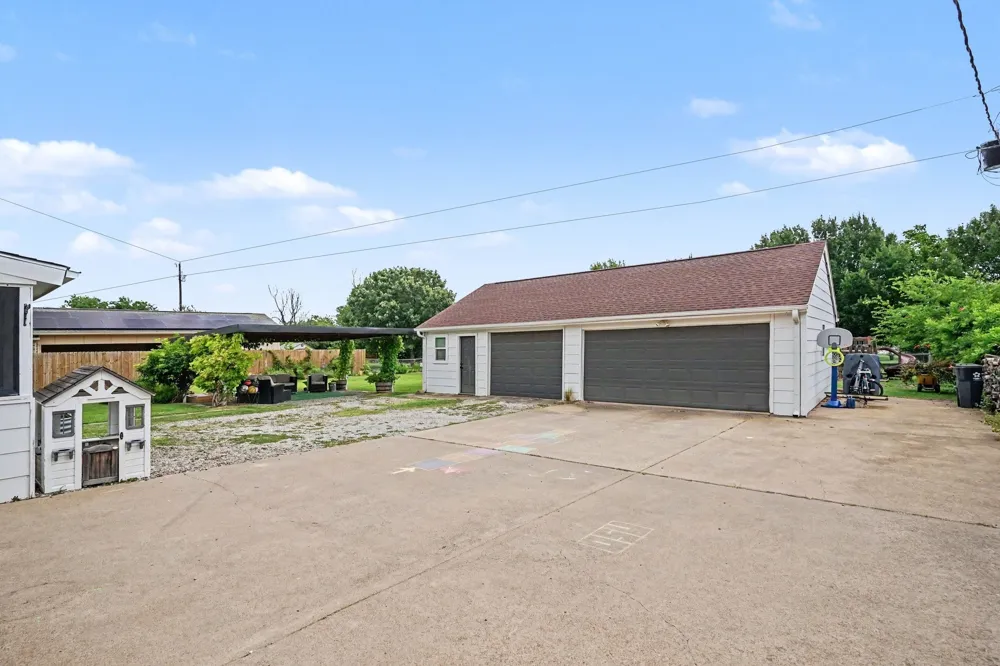 708 Summer Place Murphy, TX 75094