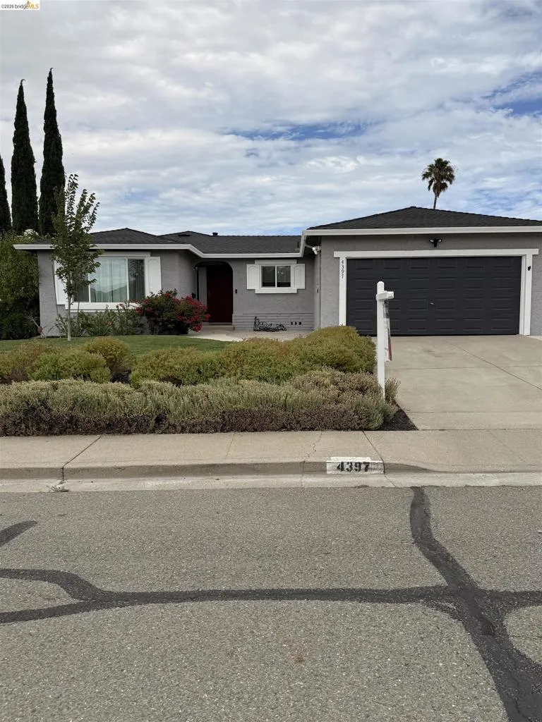 4397 Palo Verde Dr Pittsburg, CA 94565