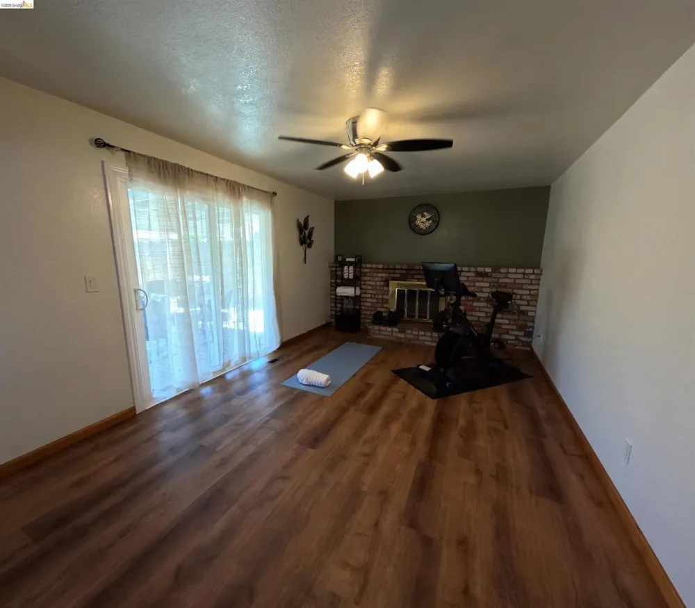 4397 Palo Verde Dr Pittsburg, CA 94565
