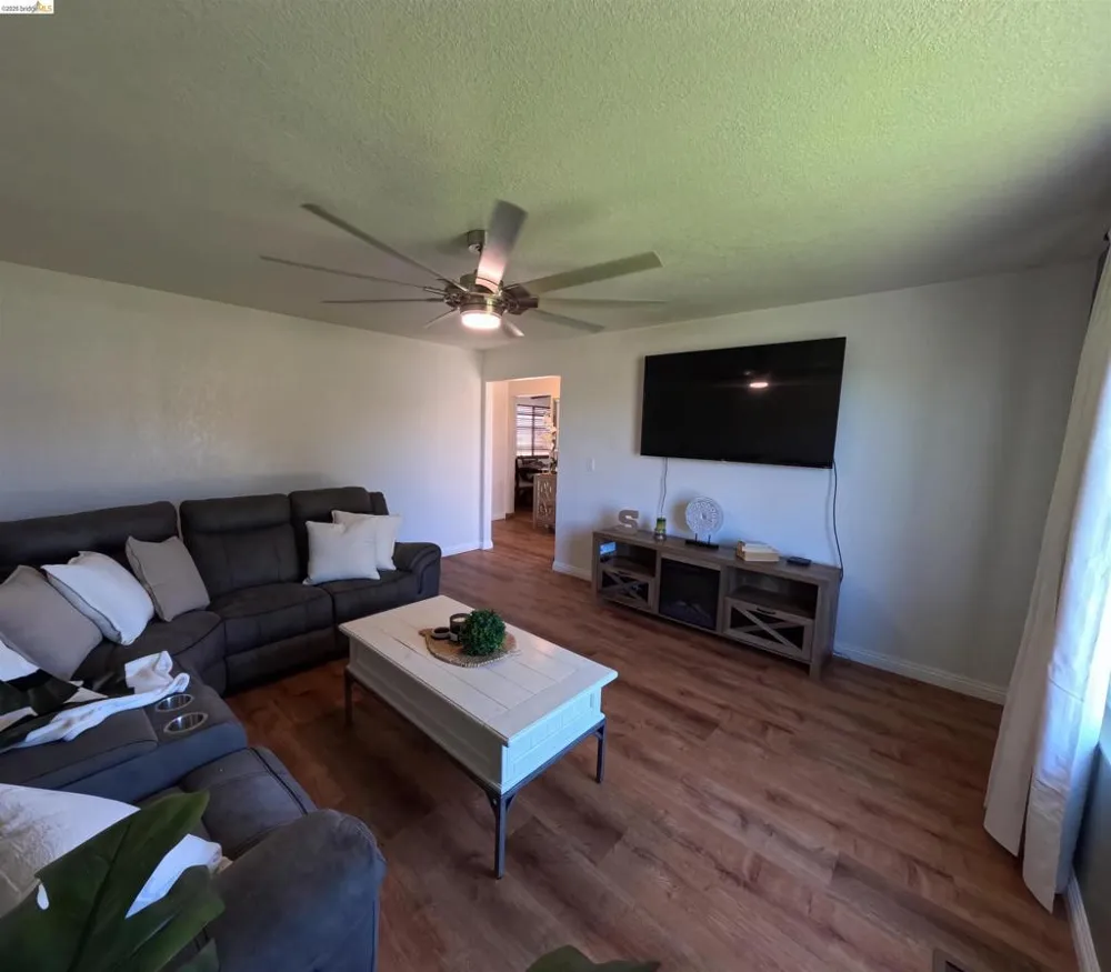 4397 Palo Verde Dr Pittsburg, CA 94565