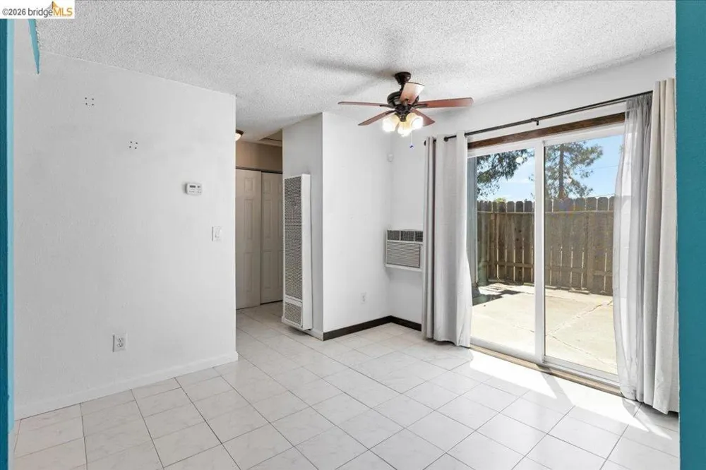 200 Del Luz Ct Fairfield, CA 94533