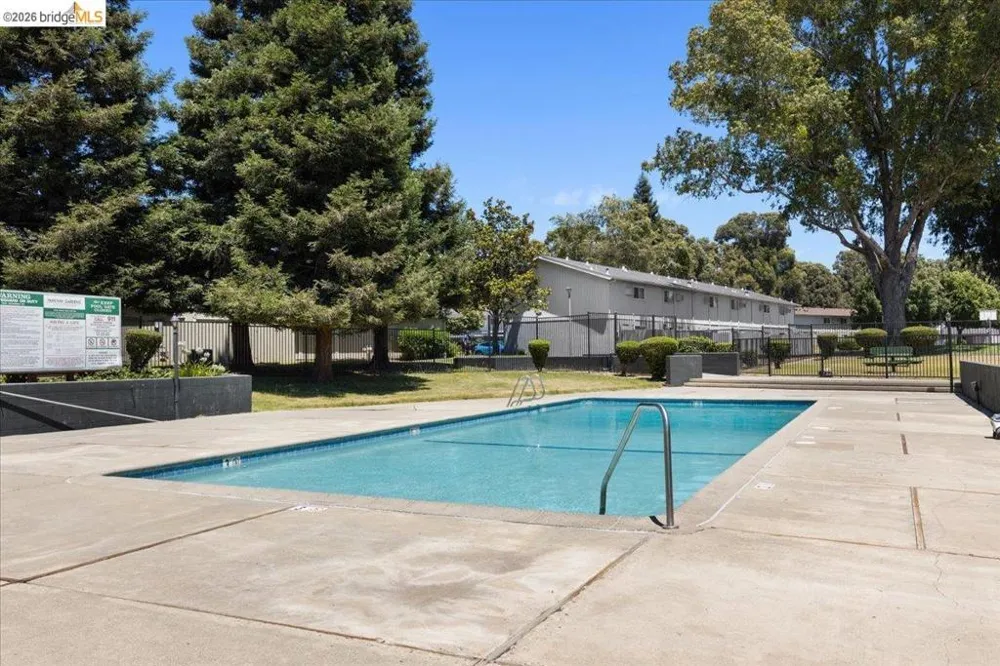 200 Del Luz Ct Fairfield, CA 94533