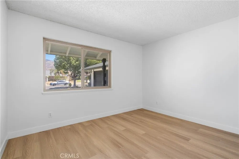 27611 Foster Highland, CA 92346