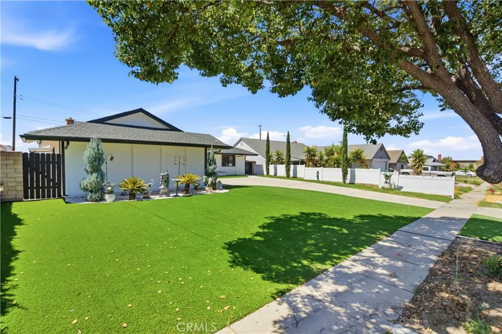 27611 Foster Highland, CA 92346
